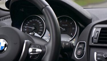 What Are the Top 10 Must-Have Logbook Apps for Rideshare Drivers?